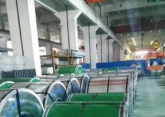 شراء المدرفلة على الساخن المدرفلة على البارد 430 لفائف الصلب المقاوم للصدأ تخصيص لفائف الوزن التصنيع عبر الإنترنت